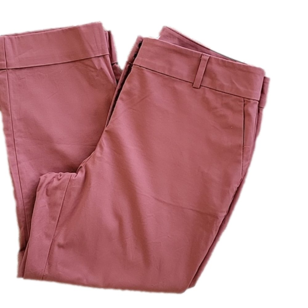 Ann Taylor Factory Salmon Pink Chino Capri Pants 8 Petite EUC